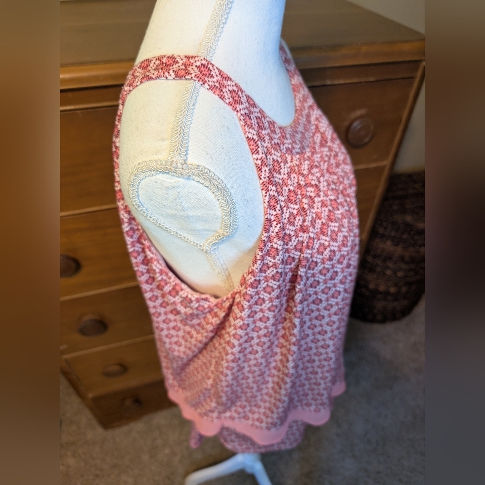 Worthington Size XL Coral Coastal Pattern with Layered Flair Sleeveless - Picture 11 of 15